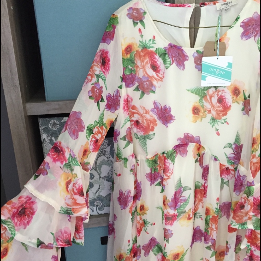 Umgee * NWT * Floral Dress * Small